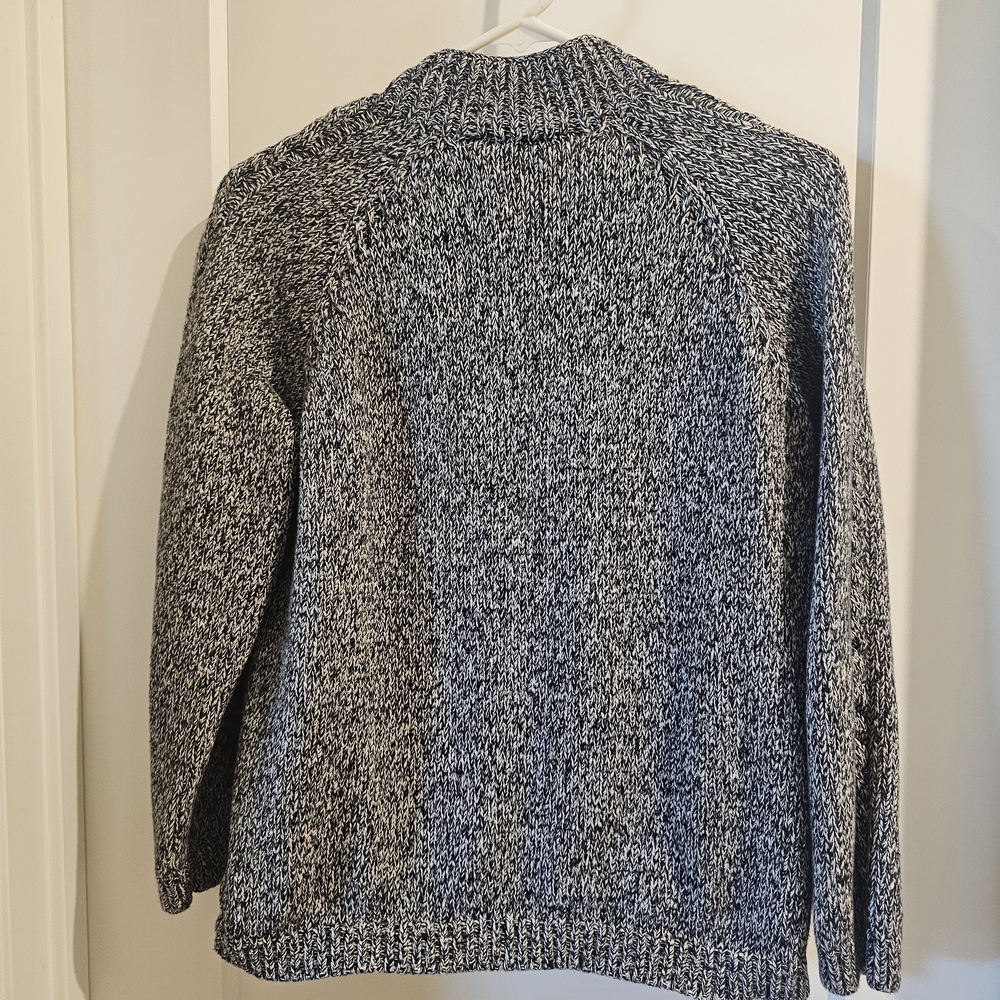 Liz Claiborne Black and White Sweater - Picture 3 of 3